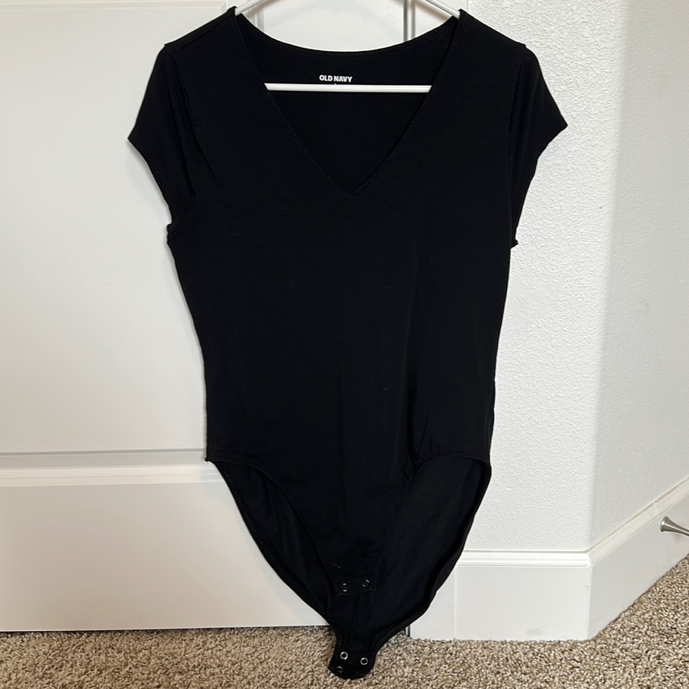 Black Cap-sleeve Bodysuit